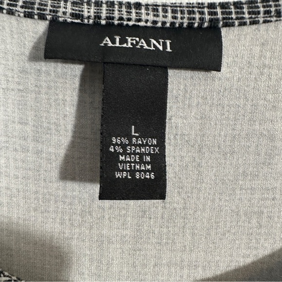 Alfani size L tunic top, b/w, colorblock, short sleeve, transitional, fall - Picture 3 of 7